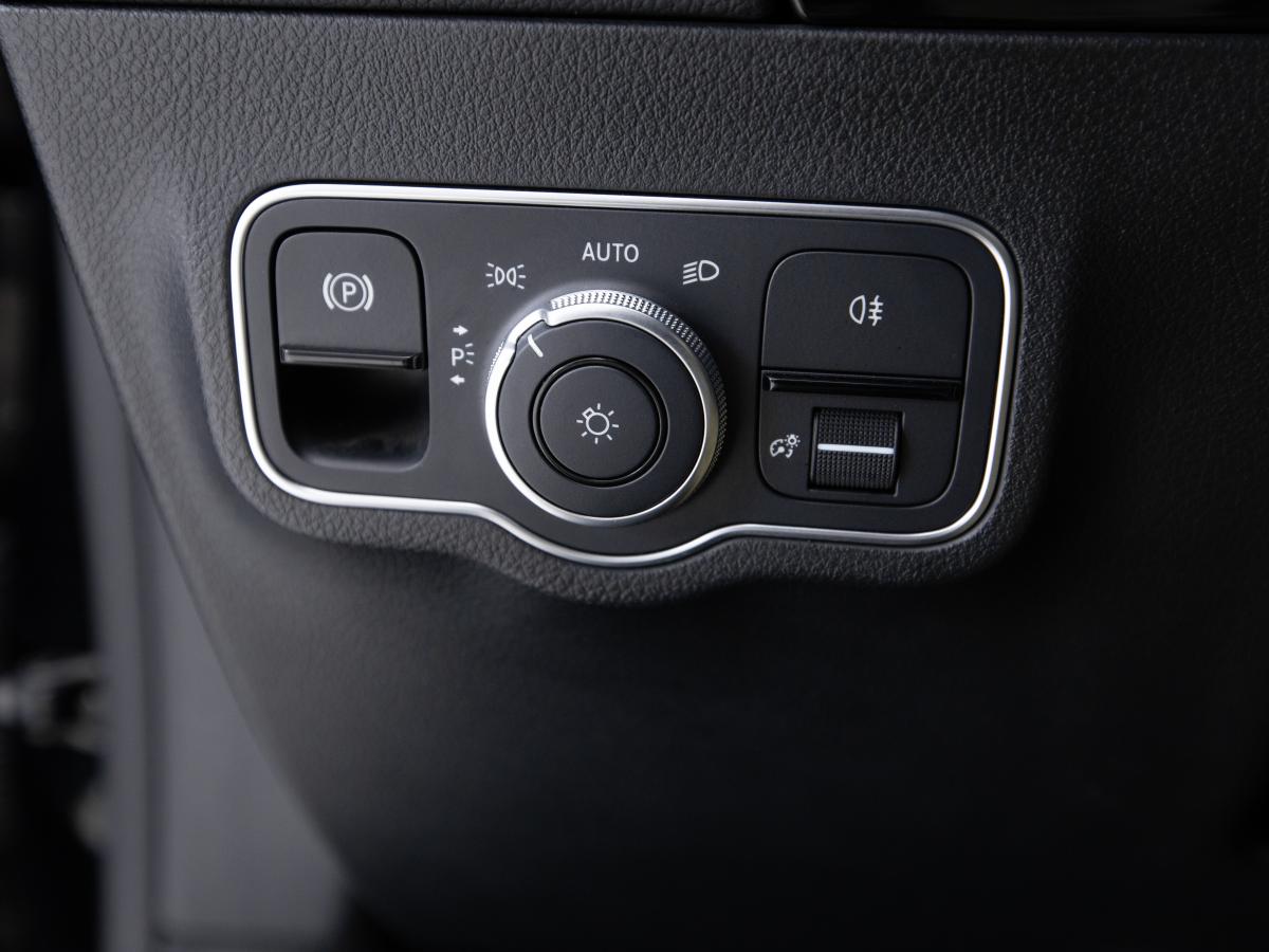 mercedes-benz-eqa-2022-eletrico-0cc