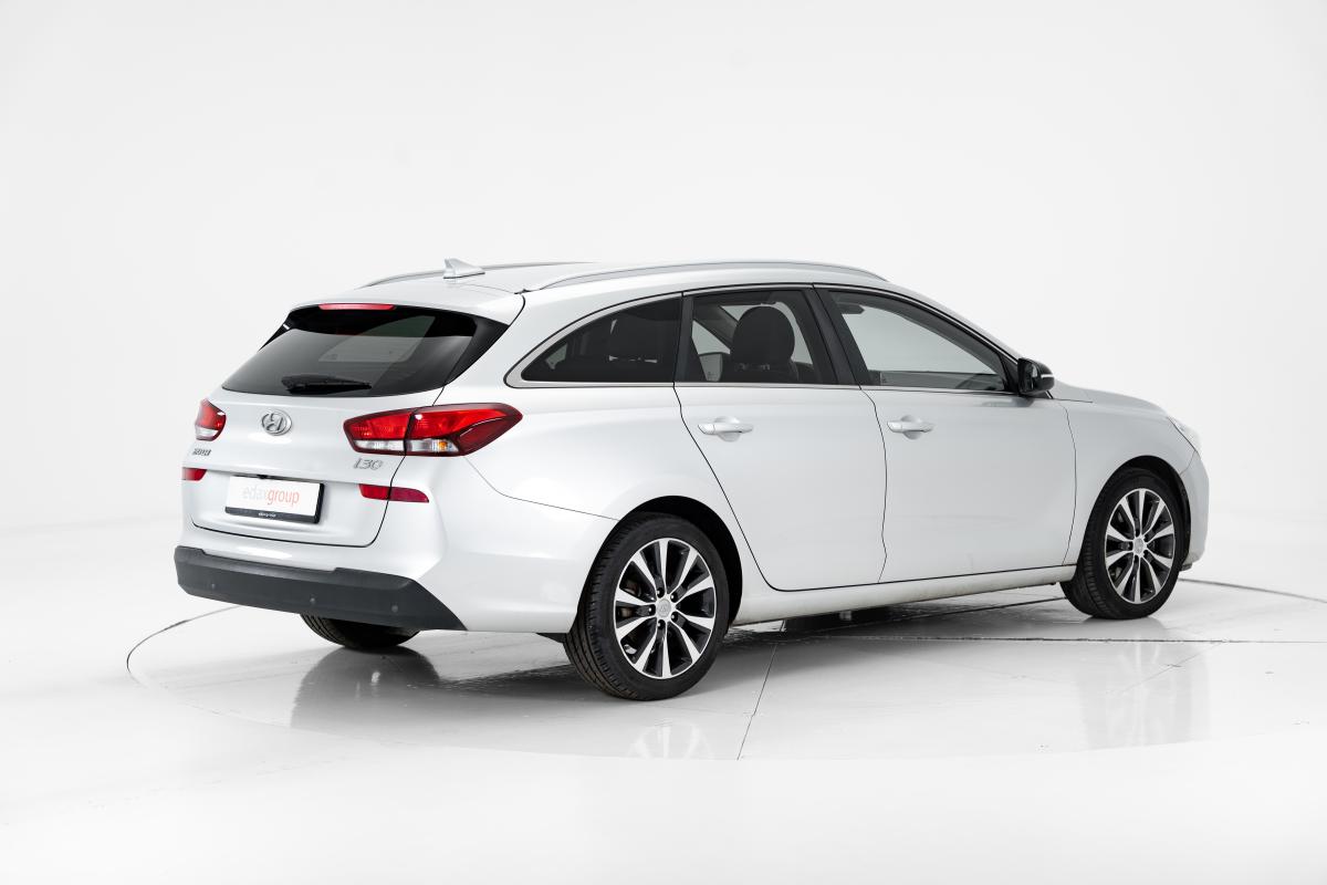 hyundai-i30-sw-2018-gasolina-1353cc