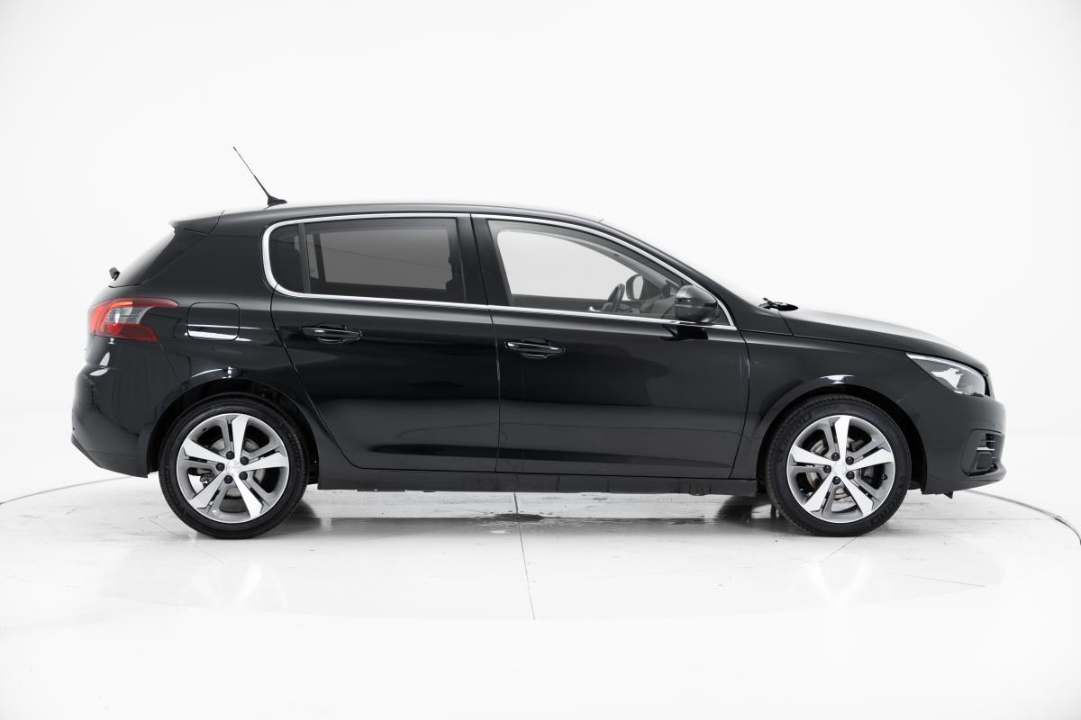 peugeot-308-2019-diesel-1499cc