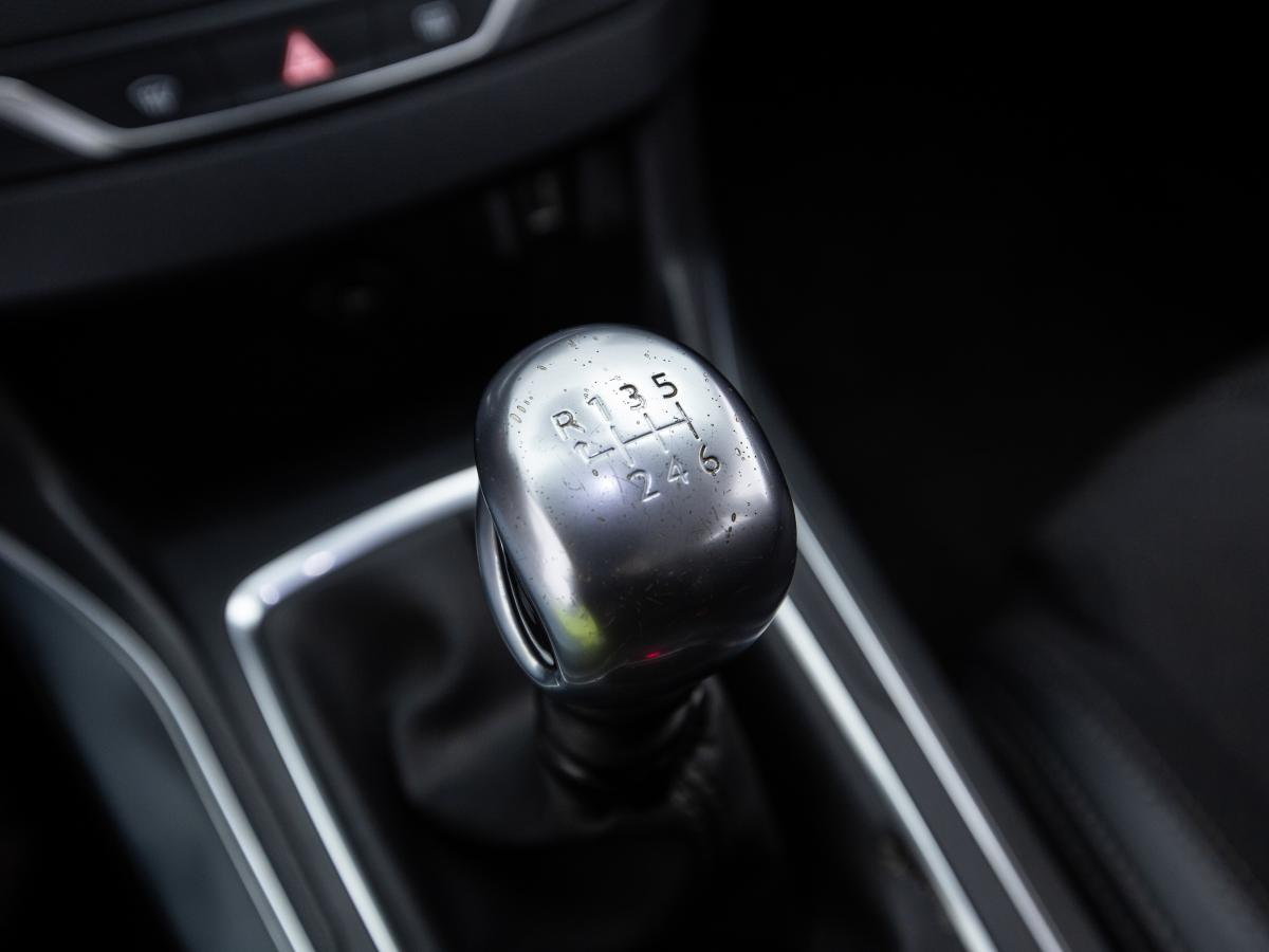 peugeot-308-2019-diesel-1499cc