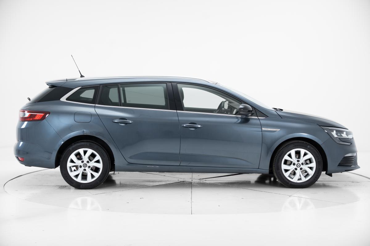 renault-megane-sport-tourer-2021-diesel-1461cc