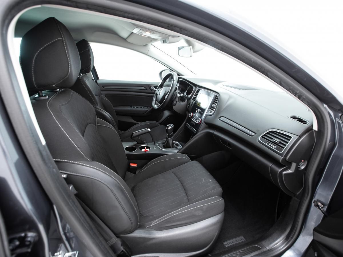 renault-megane-sport-tourer-2021-diesel-1461cc
