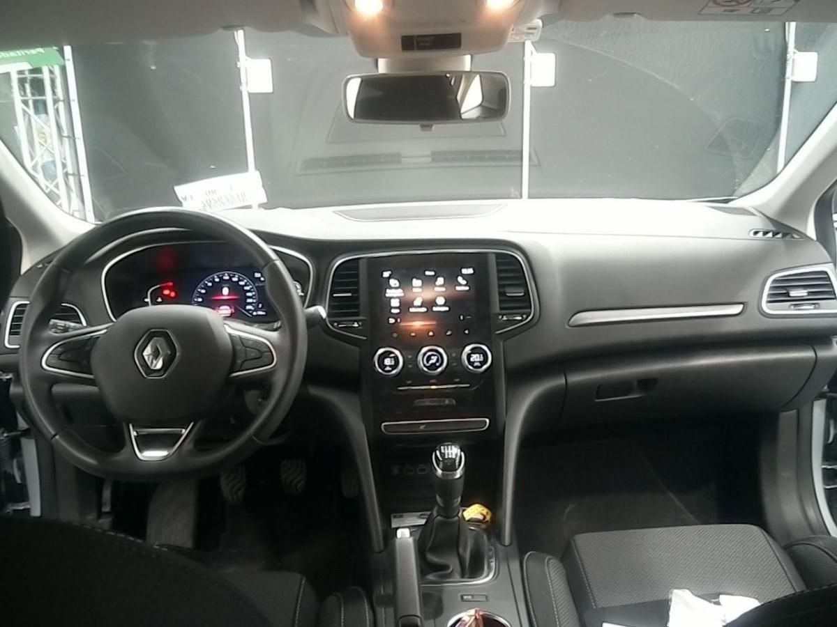 renault-megane-sport-tourer-2023-diesel-1461cc
