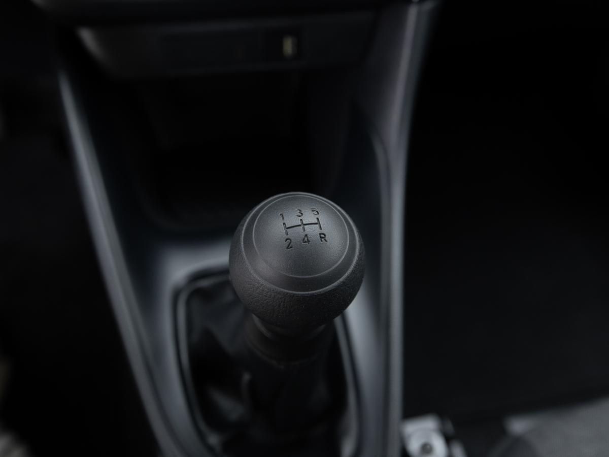 toyota-yaris-2022-gasolina-998cc