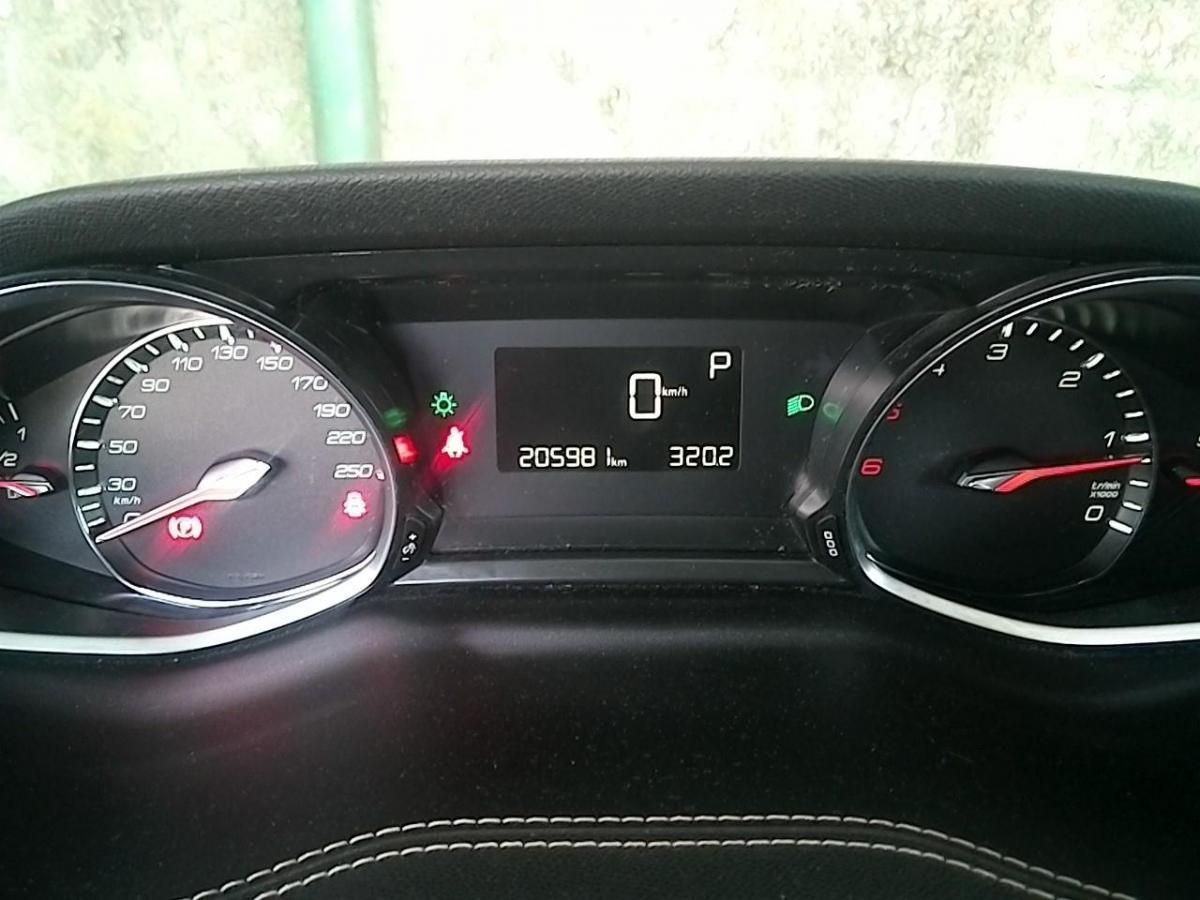 peugeot-308-sw-2020-diesel-1499cc