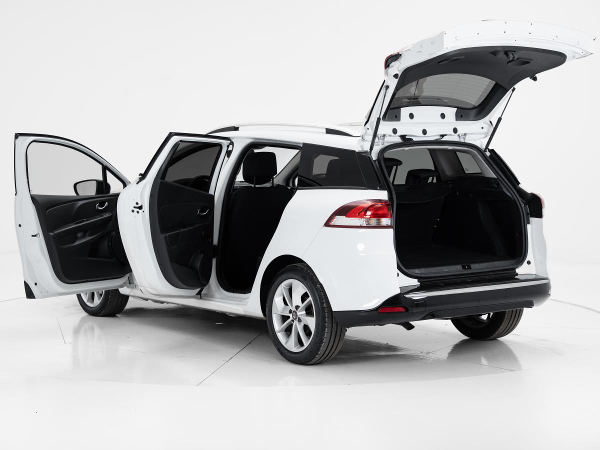 renault-clio-sport-tourer-2017-diesel-1461cc