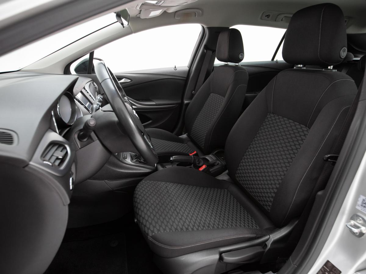 opel-astra-sport-tourer-2021-diesel-1496cc