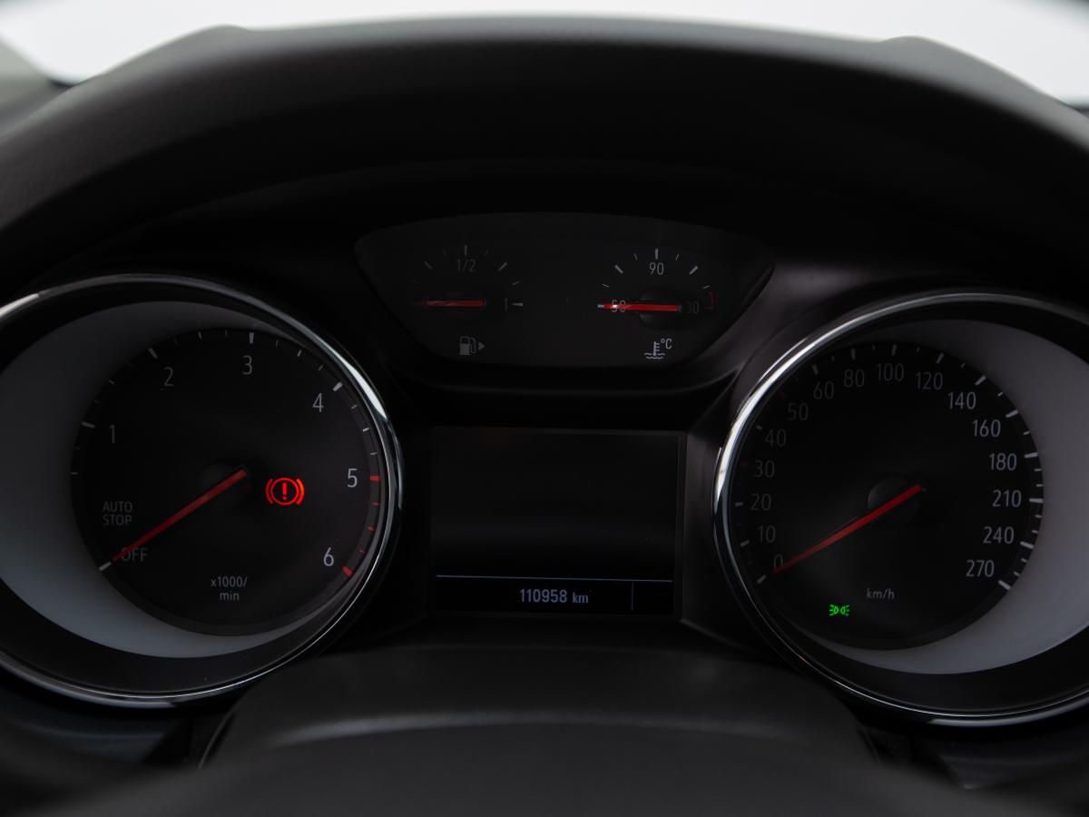 opel-astra-sport-tourer-2021-diesel-1496cc