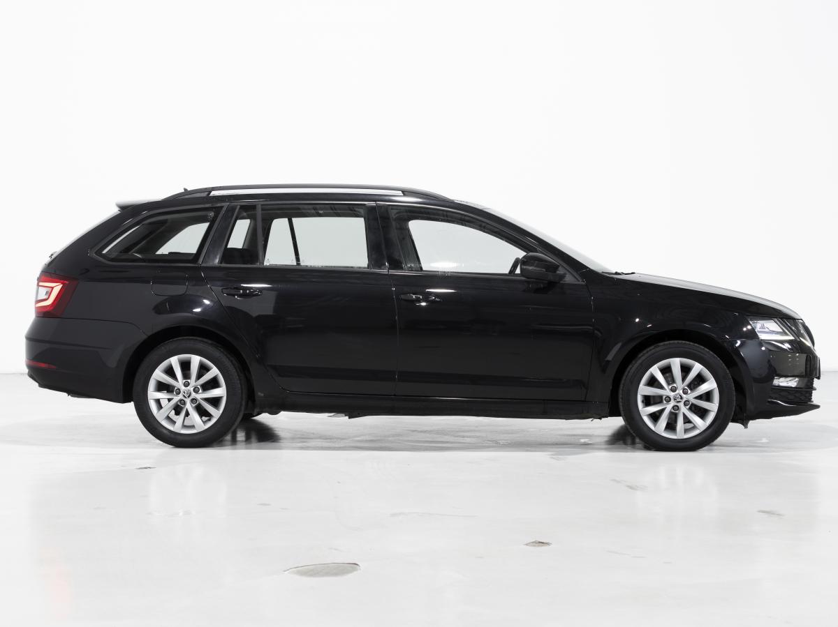 skoda-octavia-break-2019-diesel-1968cc