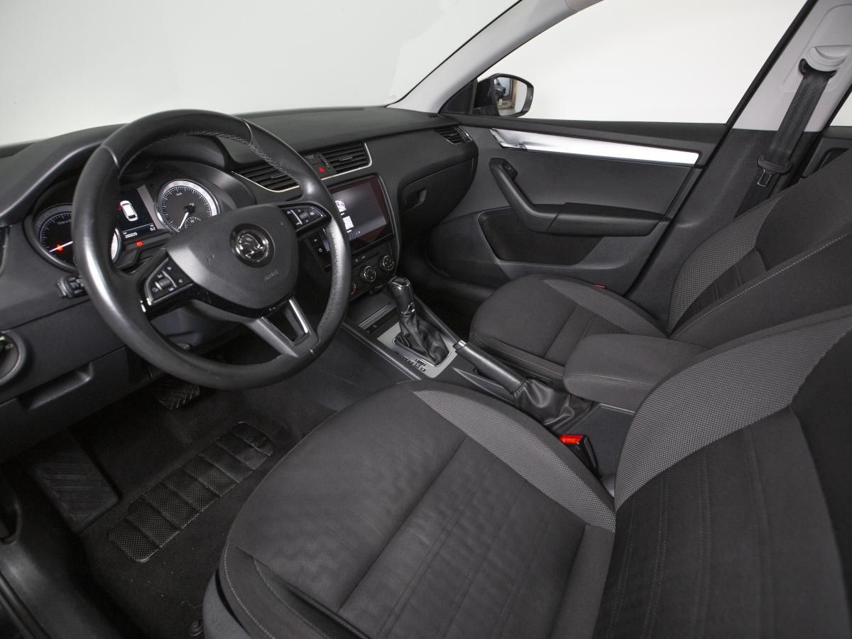 skoda-octavia-break-2019-diesel-1968cc