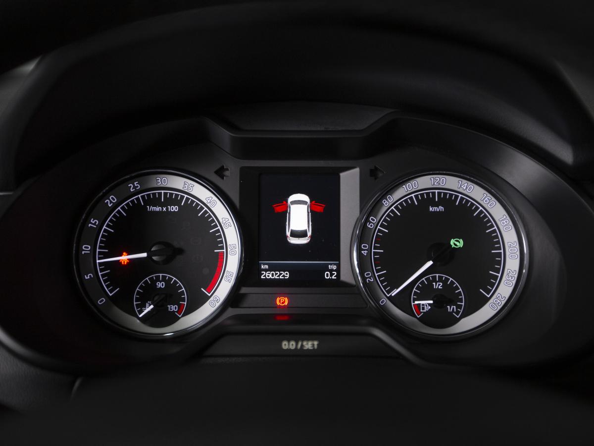 skoda-octavia-break-2019-diesel-1968cc