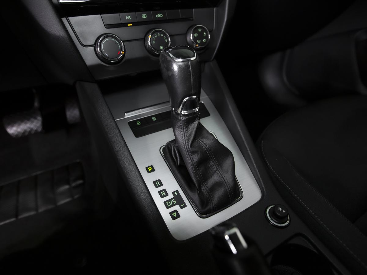 skoda-octavia-break-2019-diesel-1968cc