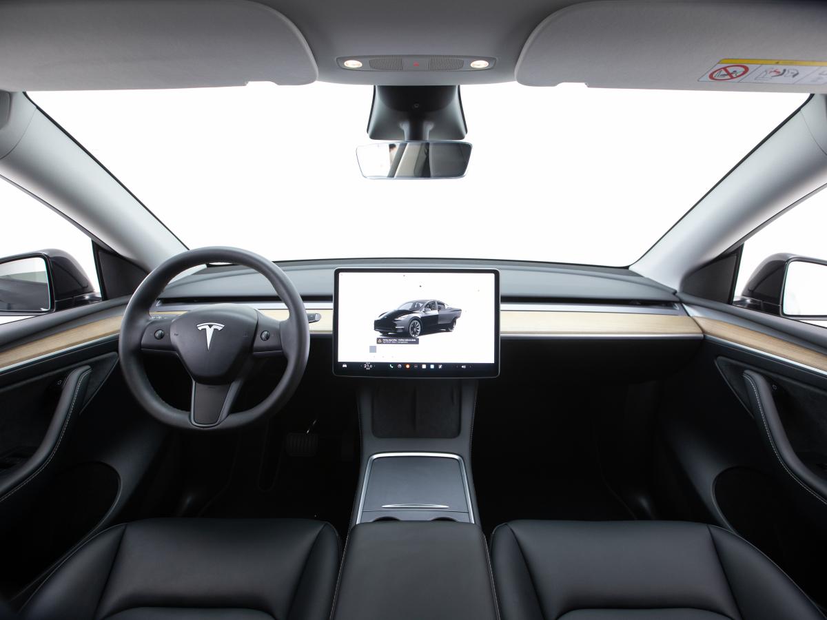 tesla-model-y-2023-eletrico-0cc