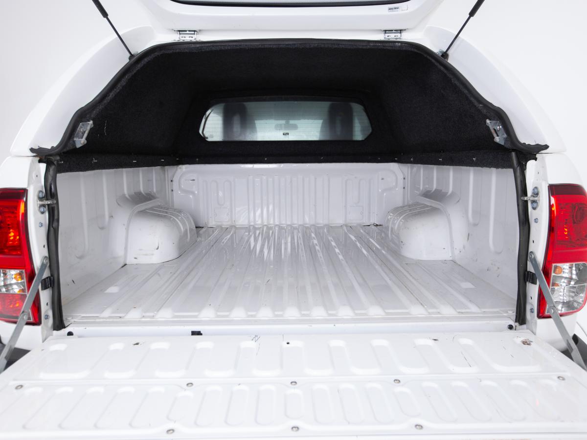toyota-hilux-2018-diesel-2393cc