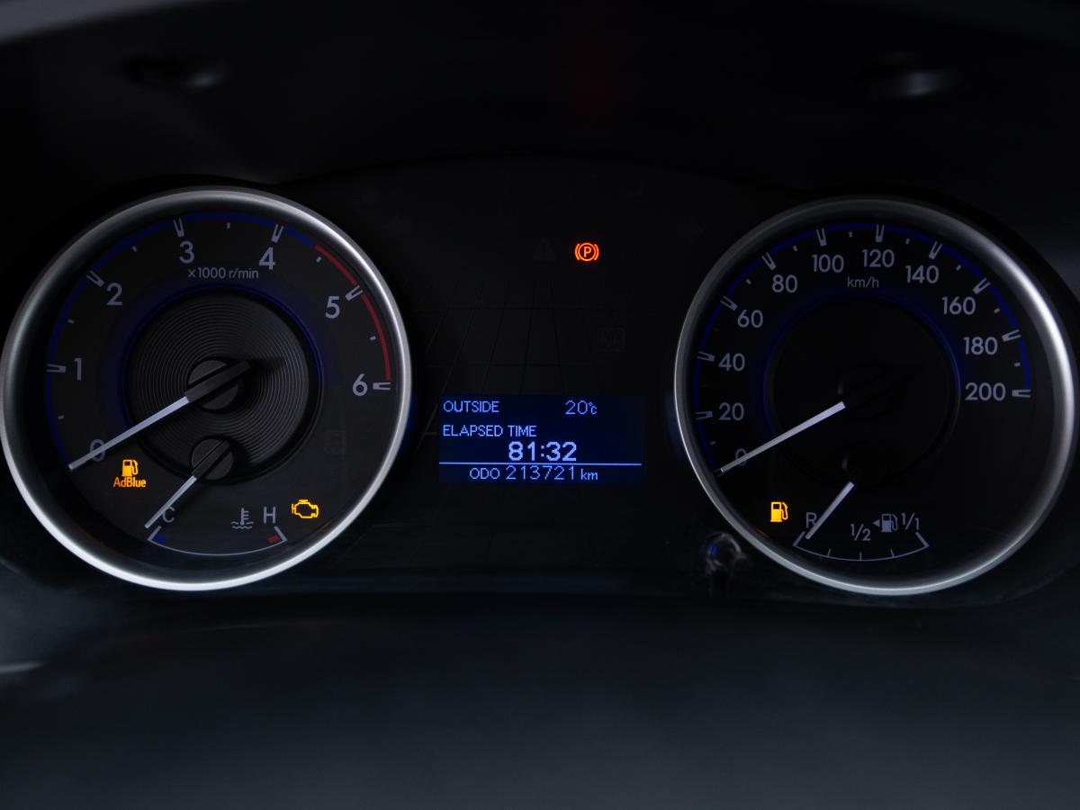 toyota-hilux-2018-diesel-2393cc