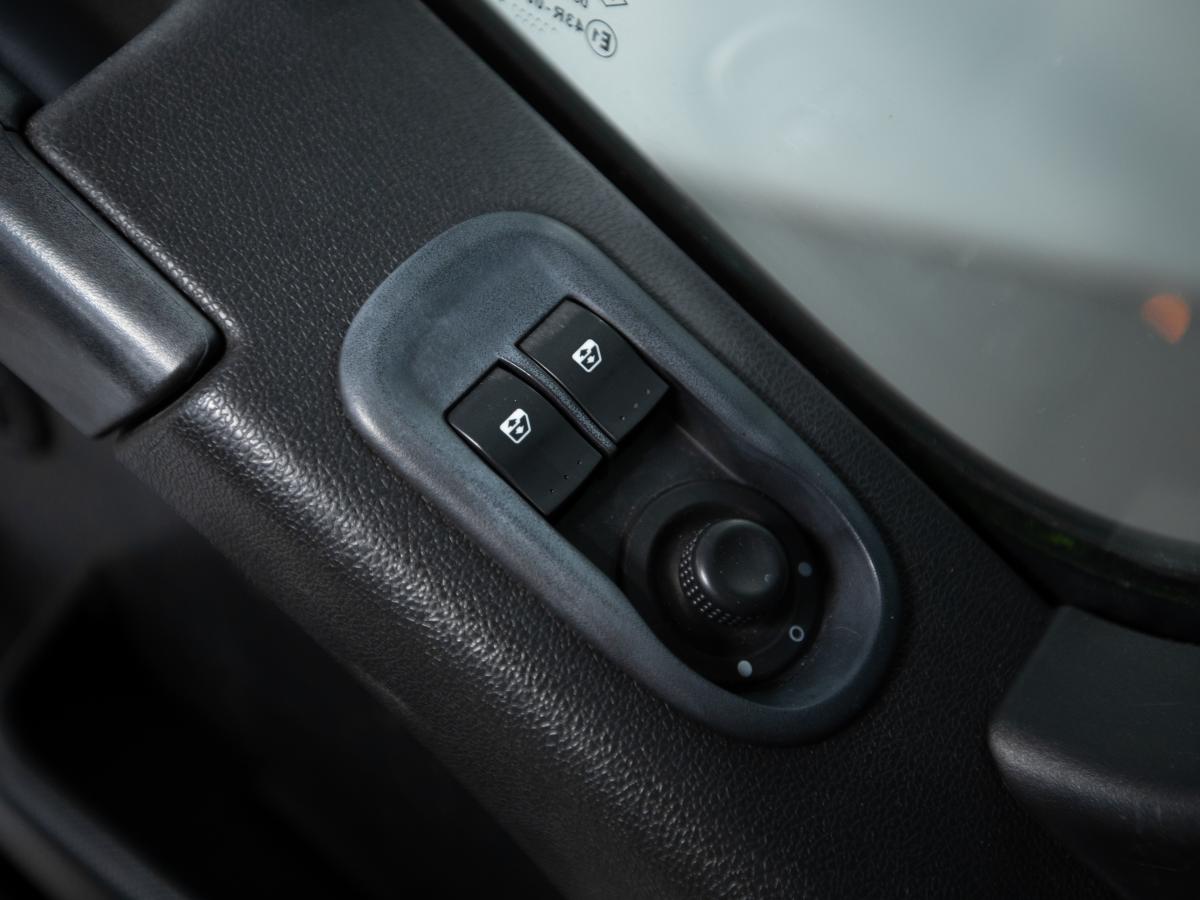 renault-master-2019-diesel-2299cc