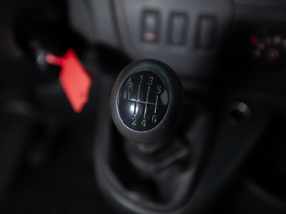 renault-master-2019-diesel-2299cc