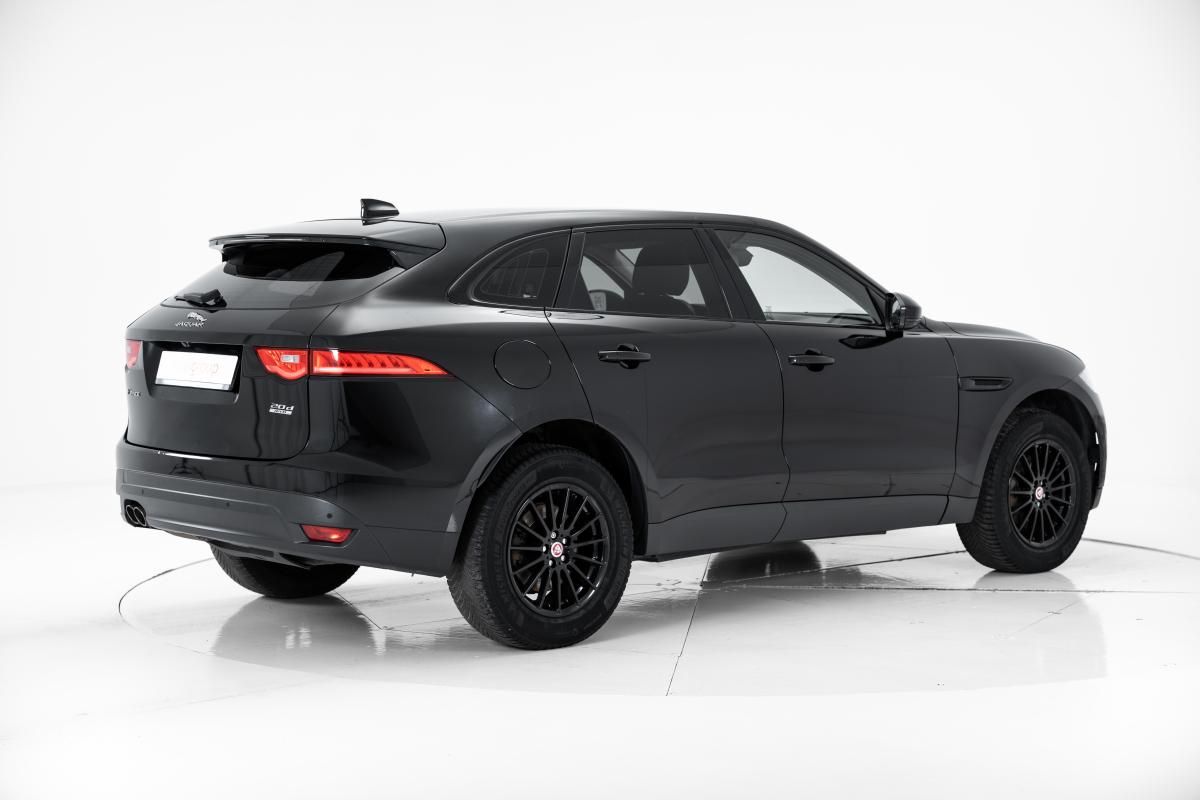 jaguar-f-pace-2017-diesel-1999cc