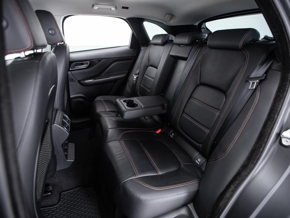 jaguar-f-pace-2017-diesel-1999cc