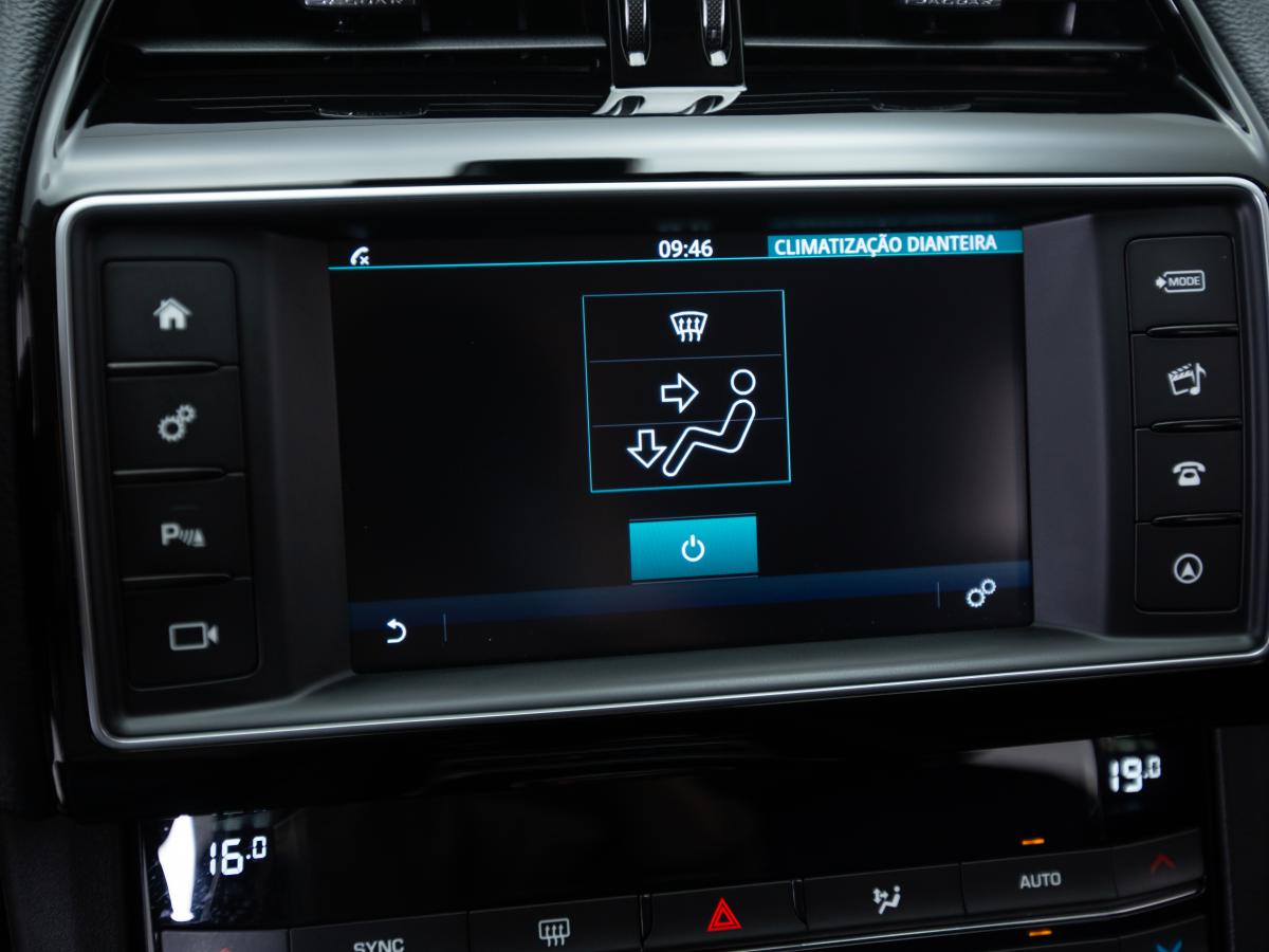 jaguar-f-pace-2017-diesel-1999cc