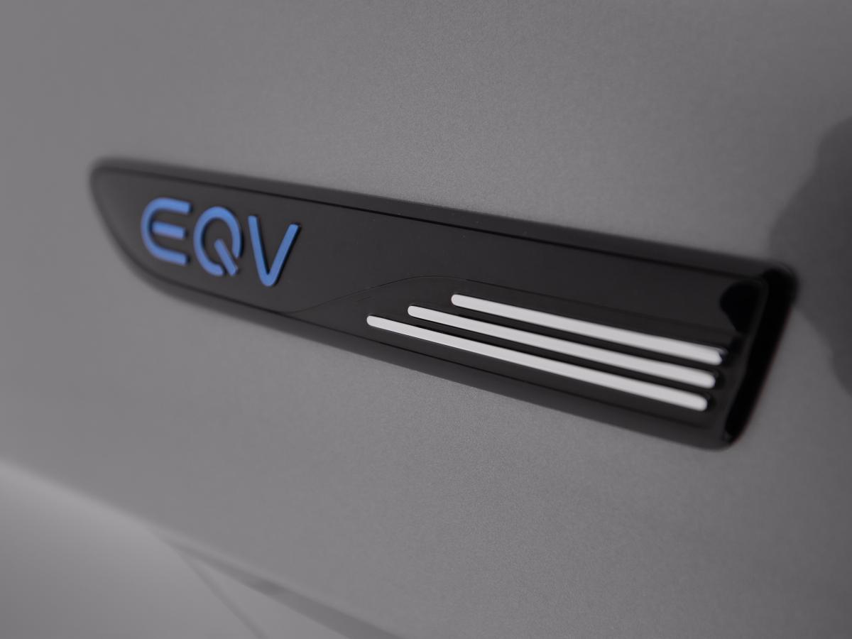 mercedes-benz-eqv-2021-eletrico-0cc