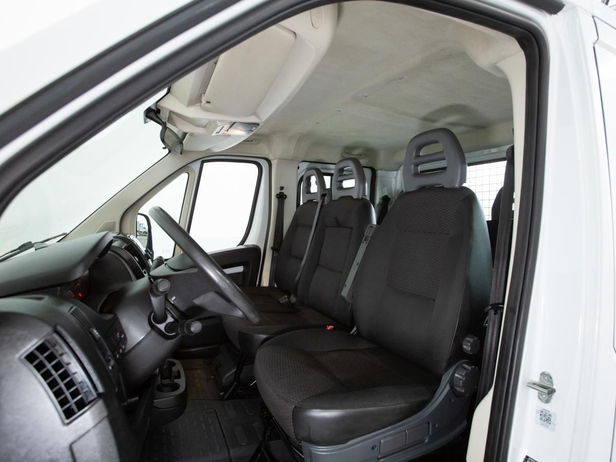 peugeot-boxer-2022-diesel-2179cc