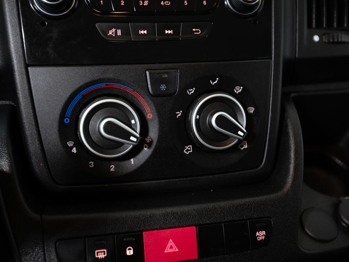 peugeot-boxer-2022-diesel-2179cc