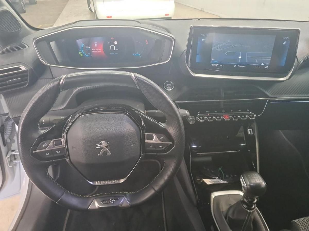 peugeot-208-2022-diesel-1499cc