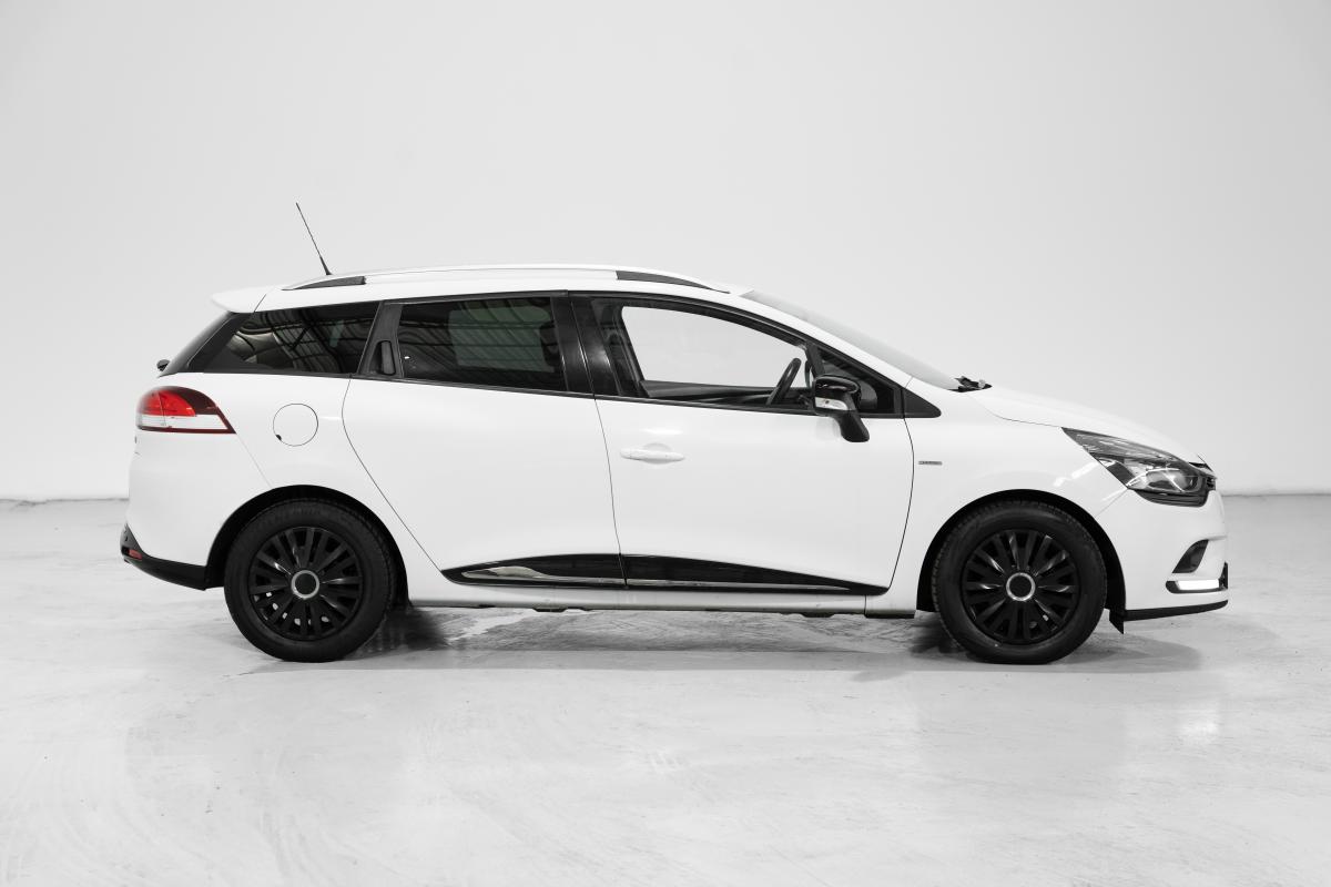 renault-clio-sport-tourer-2016-diesel-1461cc