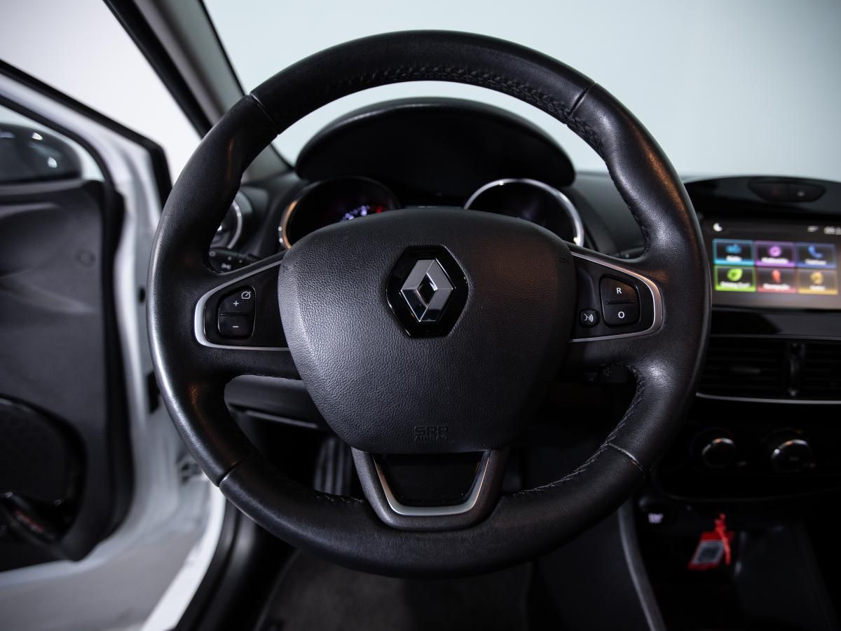 renault-clio-sport-tourer-2016-diesel-1461cc