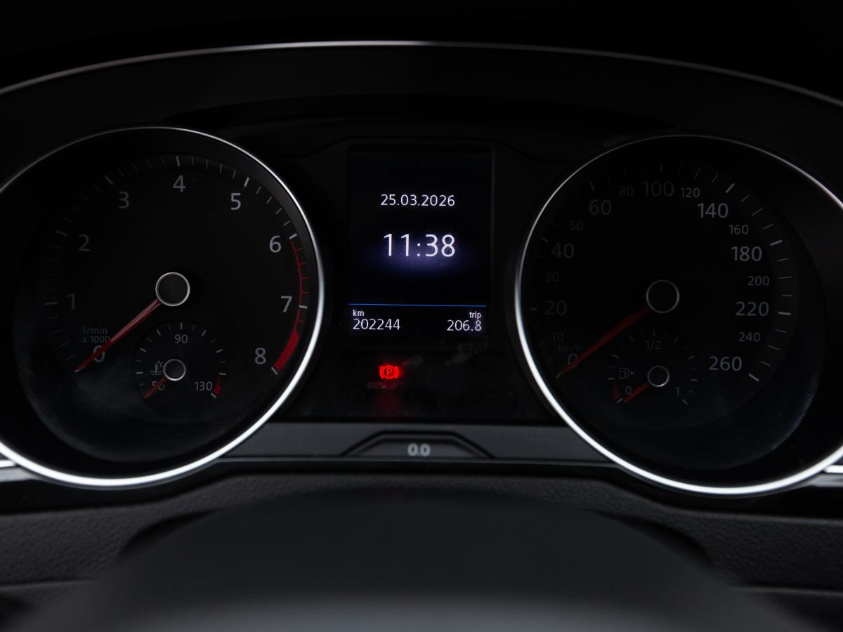 volkswagen-passat-variant-2020-gasolina-1498cc