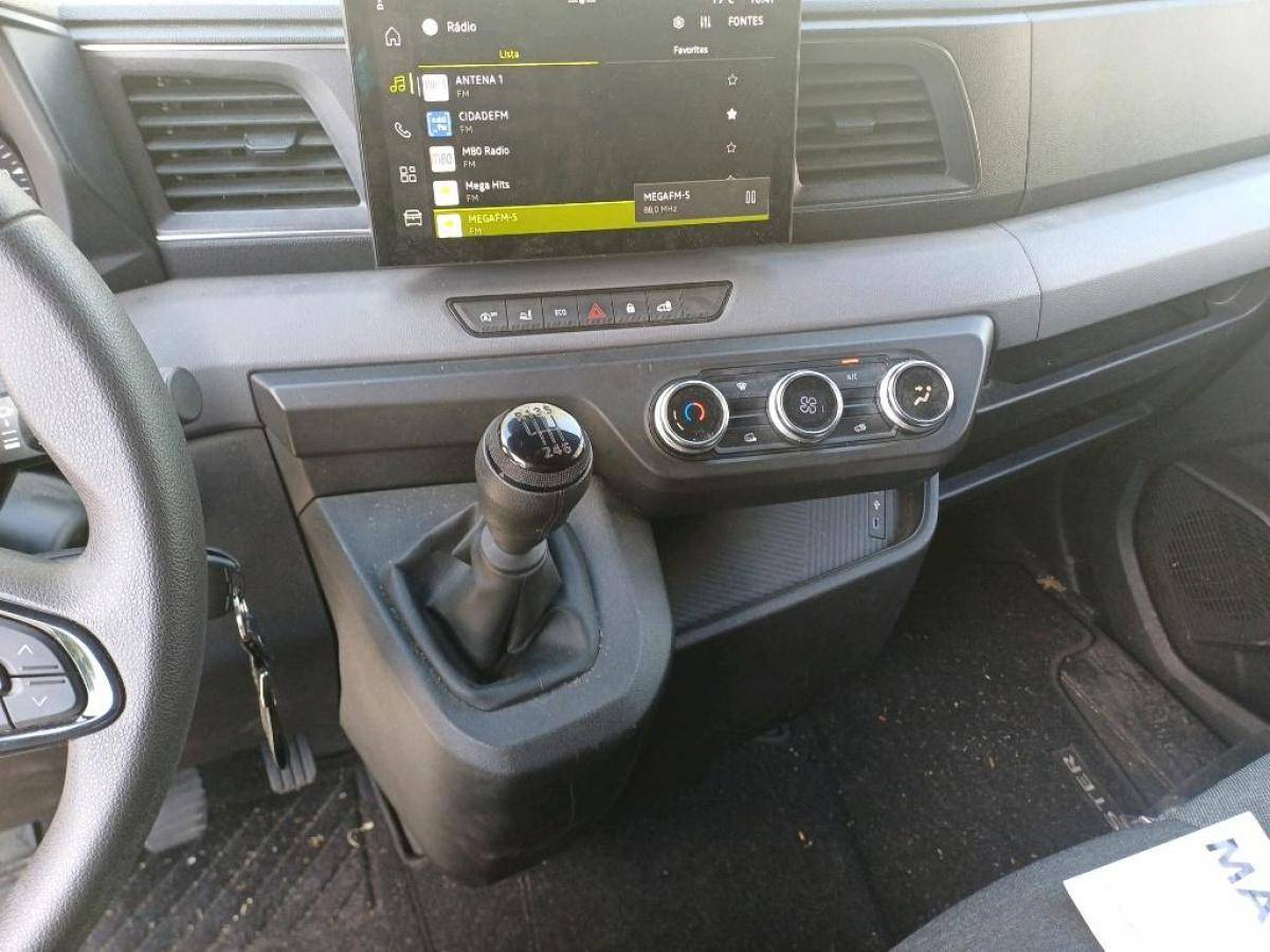 renault-master-2025-diesel-2299cc