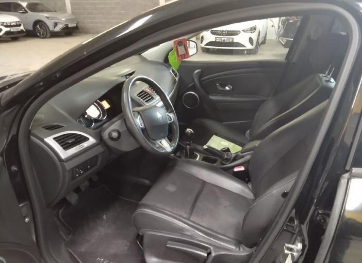 renault-megane-sport-tourer-2011-diesel-1461cc