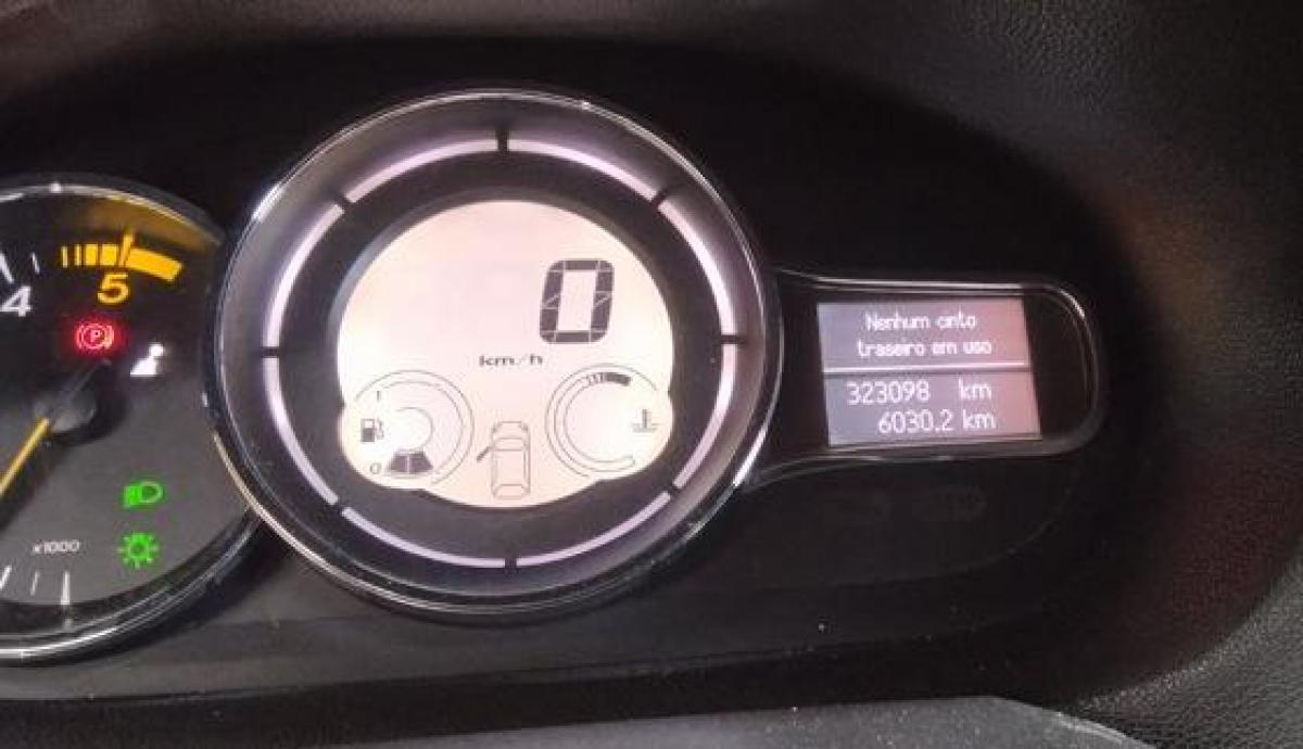 renault-megane-sport-tourer-2011-diesel-1461cc