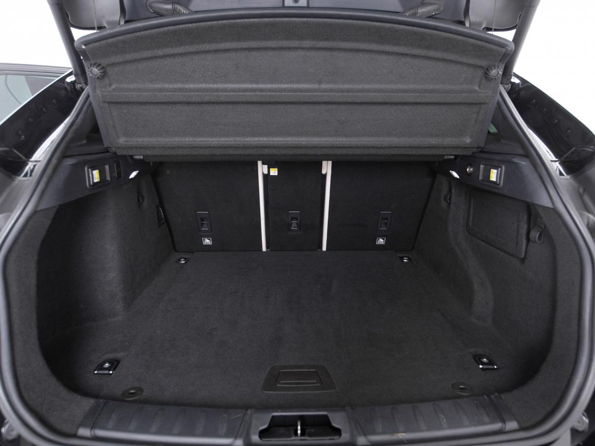 jaguar-f-pace-2017-diesel-1999cc