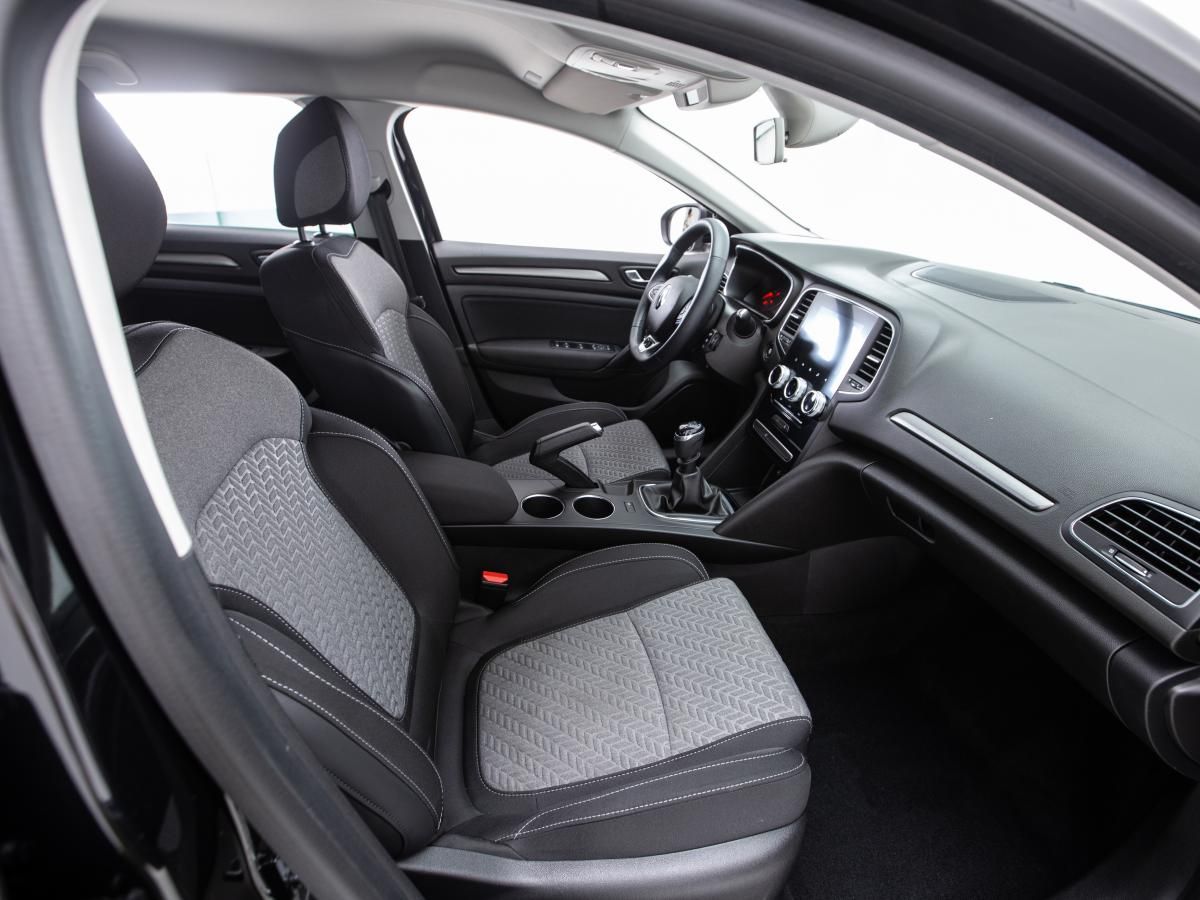 renault-megane-sport-tourer-2022-gasolina-1332cc