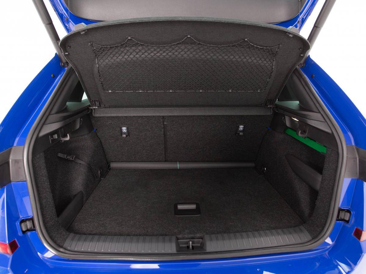 skoda-kamiq-2022-gasolina-999cc