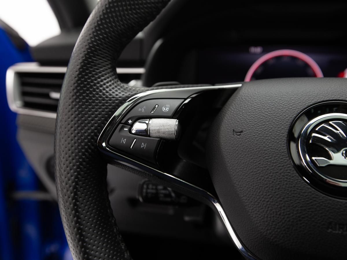 skoda-kamiq-2022-gasolina-999cc
