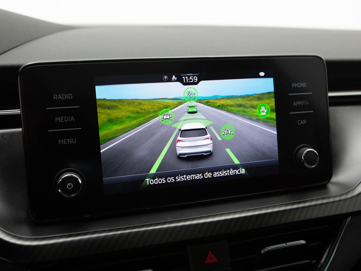 skoda-kamiq-2022-gasolina-999cc