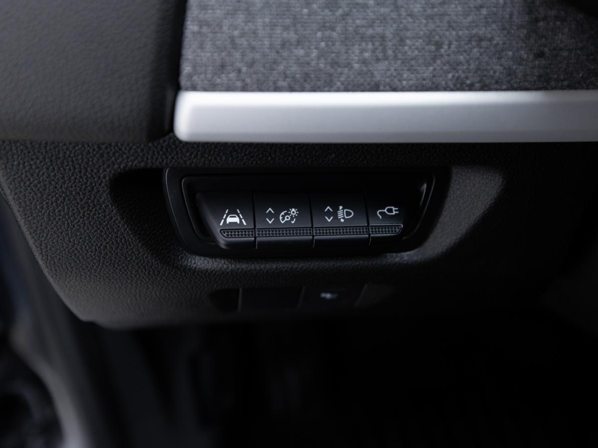 renault-zoe-2022-eletrico-0cc
