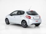 peugeot-208-2014-gasolina-1199cc