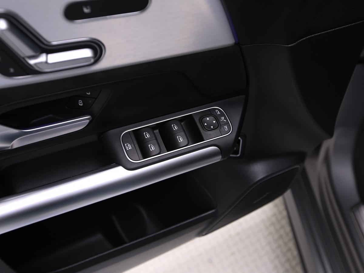 mercedes-benz-classe-b-2023-hibrido-a-gasolina-1332cc