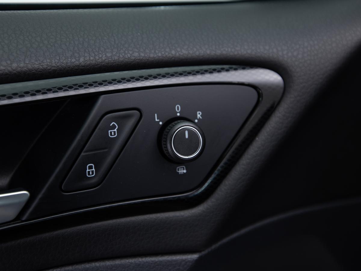 volkswagen-golf-2015-diesel-1968cc