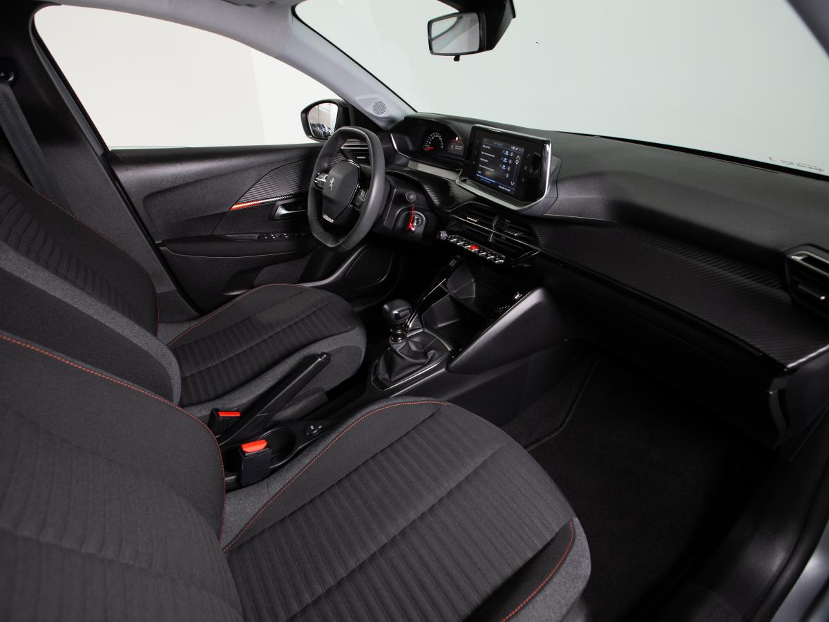 peugeot-208-2023-gasolina-1199cc