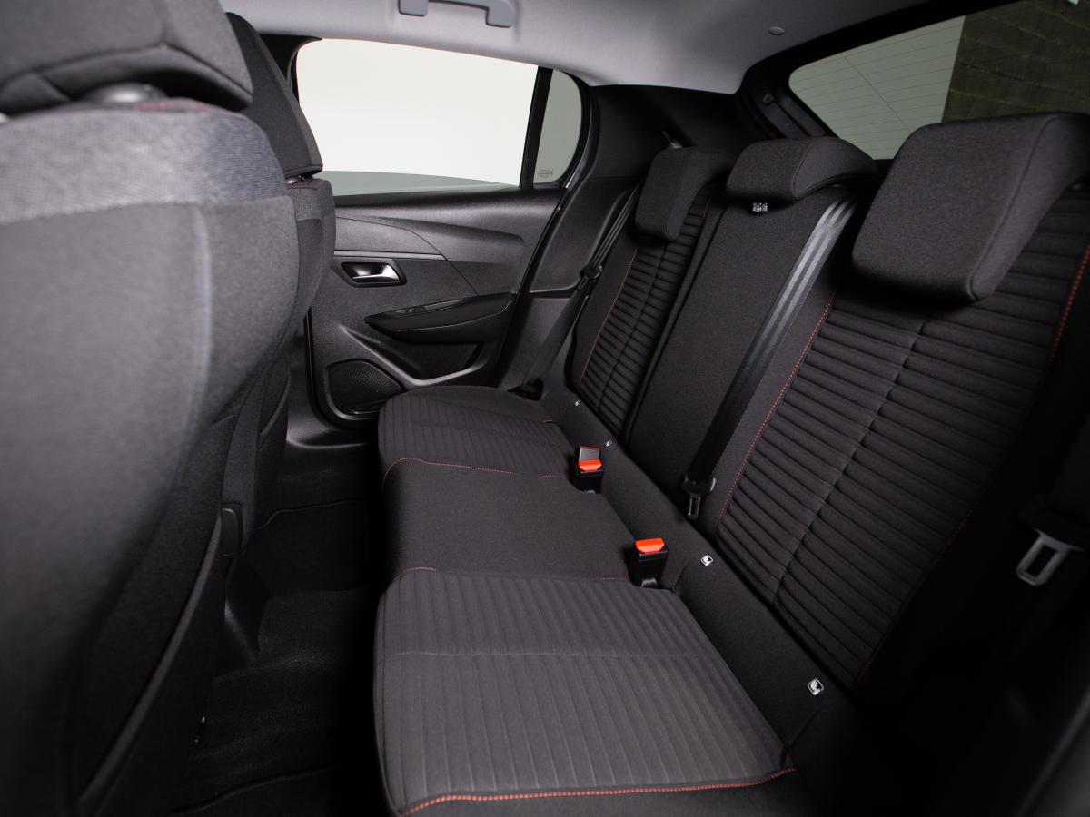 peugeot-208-2023-gasolina-1199cc