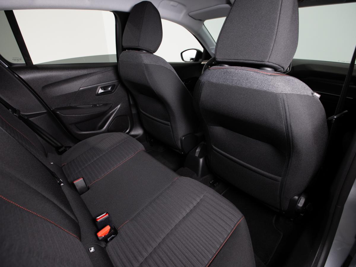 peugeot-208-2023-gasolina-1199cc