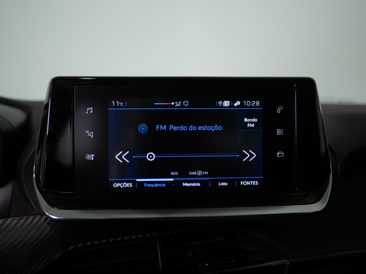 peugeot-208-2023-gasolina-1199cc