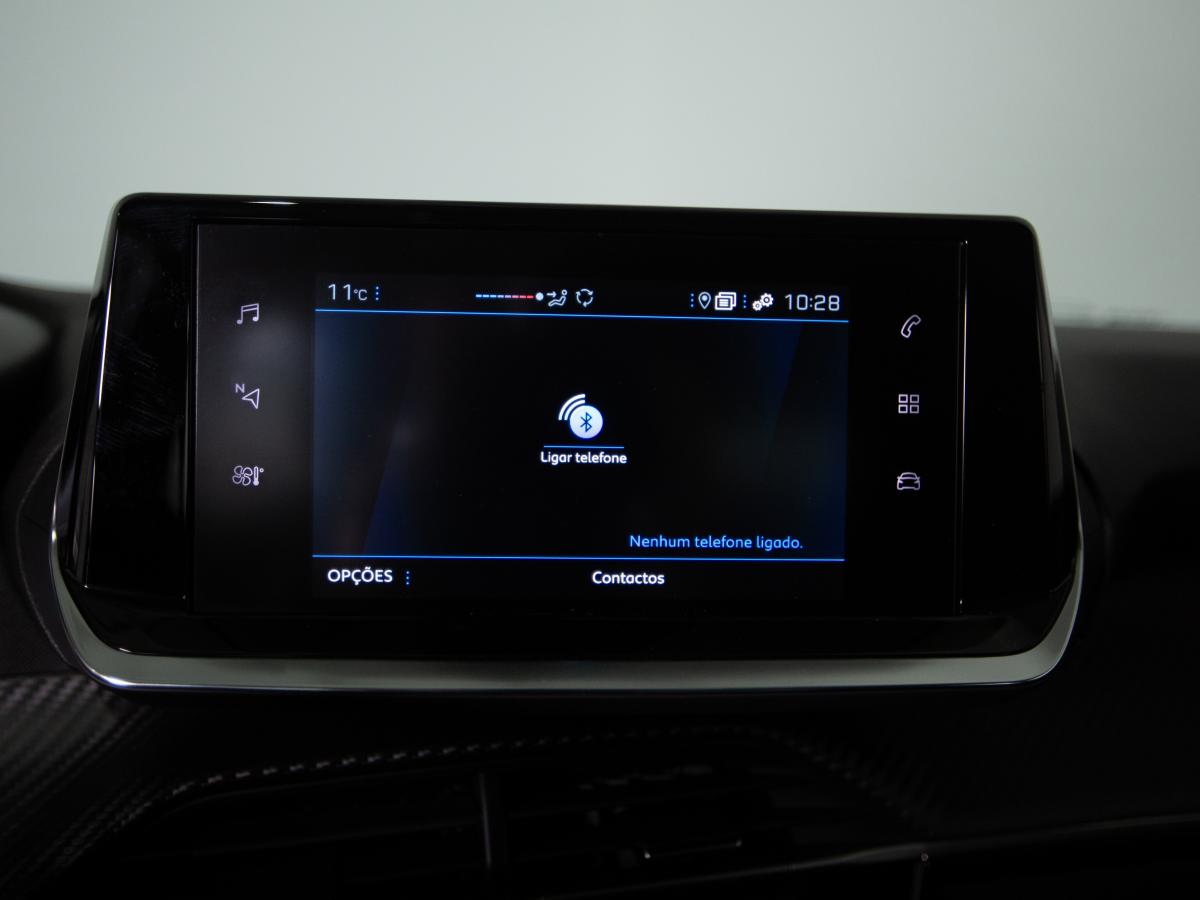 peugeot-208-2023-gasolina-1199cc