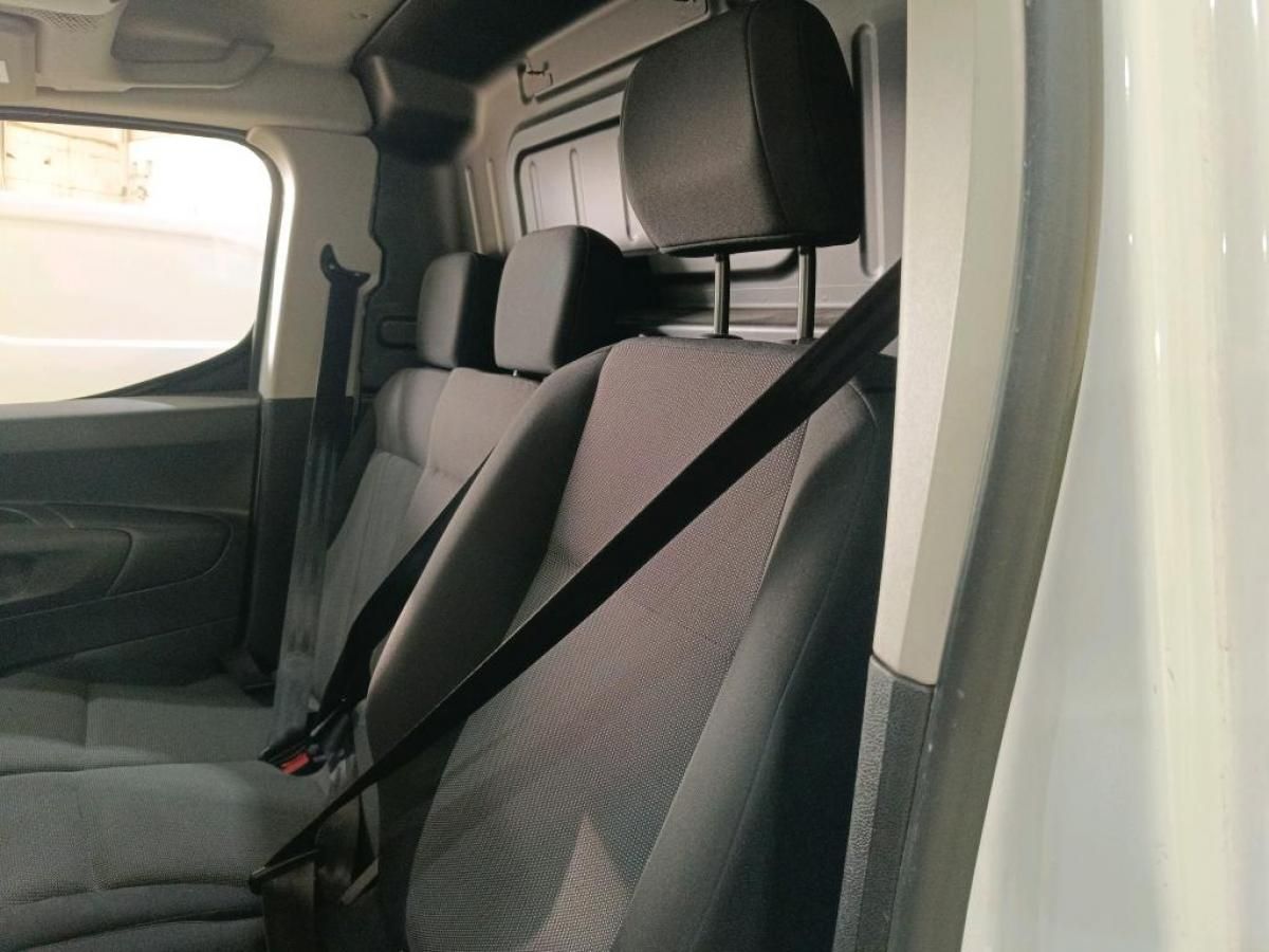 citroen-berlingo-2021-diesel-1499cc