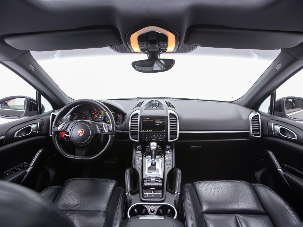 porsche-cayenne-2010-diesel-2967cc